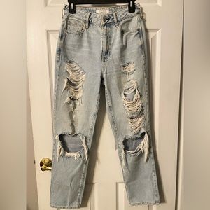 Pacsun light wash ripped mom jeans- Size 26